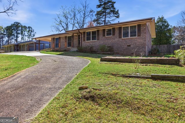 158 Pebble Creek Drive, Toccoa, GA 30577