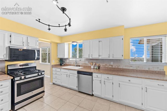 7695 Woody Creek Drive, Colorado Springs, CO 80911