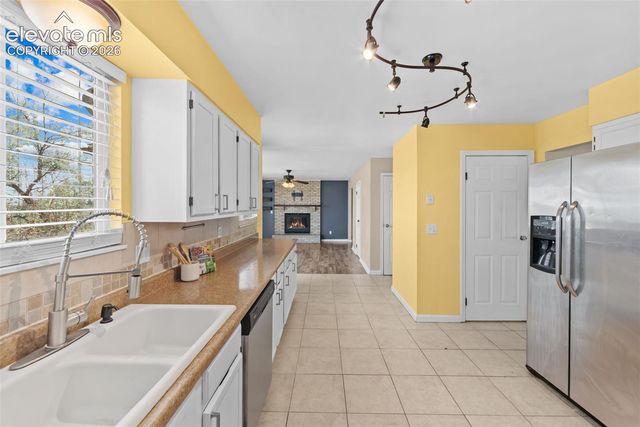 7695 Woody Creek Drive, Colorado Springs, CO 80911