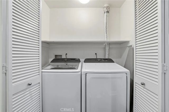 6038 Carlton Way 101, Los Angeles, CA 90028