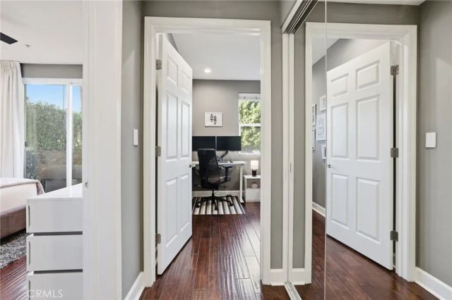 6038 Carlton Way 101, Los Angeles, CA 90028