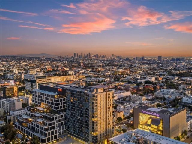 6038 Carlton Way 101, Los Angeles, CA 90028