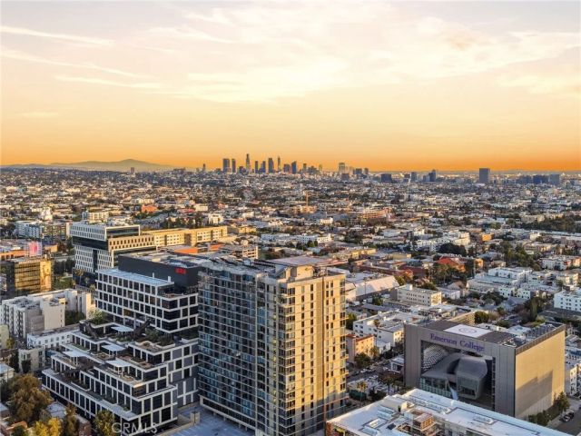 6038 Carlton Way 101, Los Angeles, CA 90028