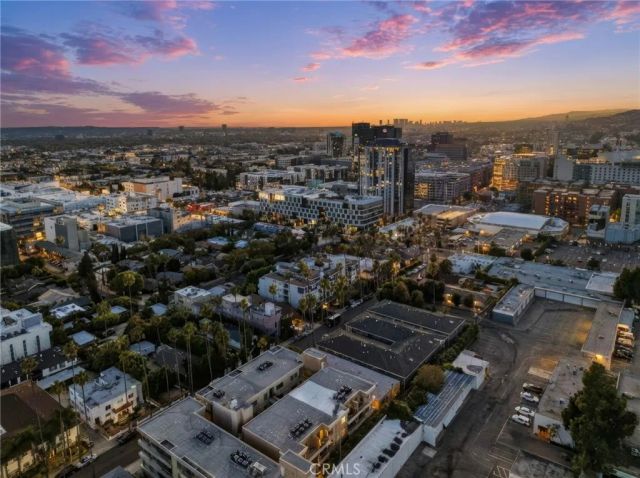 6038 Carlton Way 101, Los Angeles, CA 90028