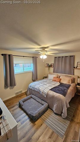 36884 Greenbush Road, Wayne, MI 48184