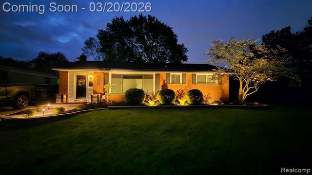 36884 Greenbush Road, Wayne, MI 48184