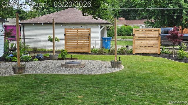 36884 Greenbush Road, Wayne, MI 48184