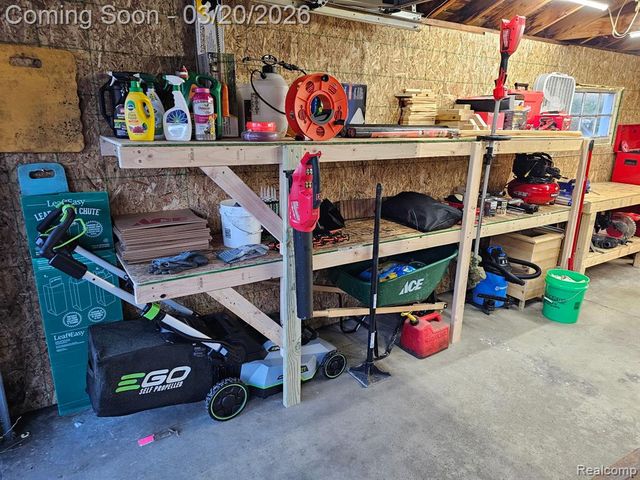 36884 Greenbush Road, Wayne, MI 48184