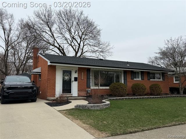 36884 Greenbush Road, Wayne, MI 48184