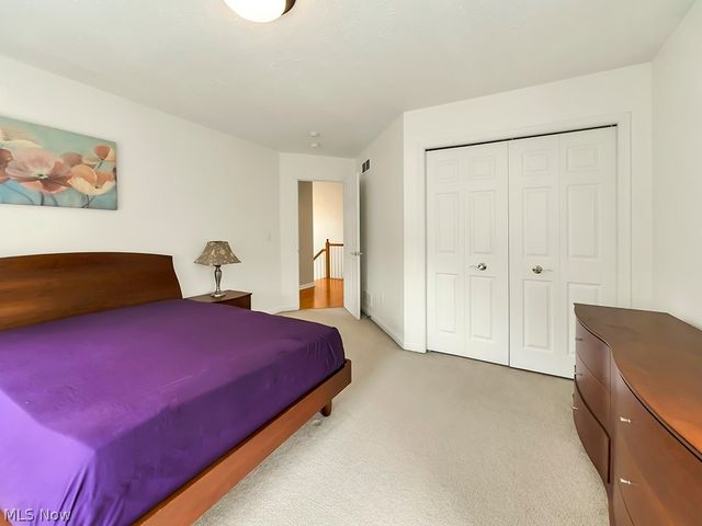 460 Hollyhock Court, Mayfield Heights, OH 44124