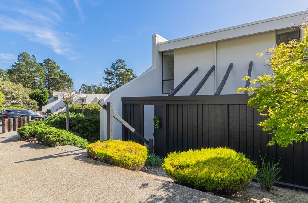 3600 High Meadow Drive 23, Carmel, CA 93923