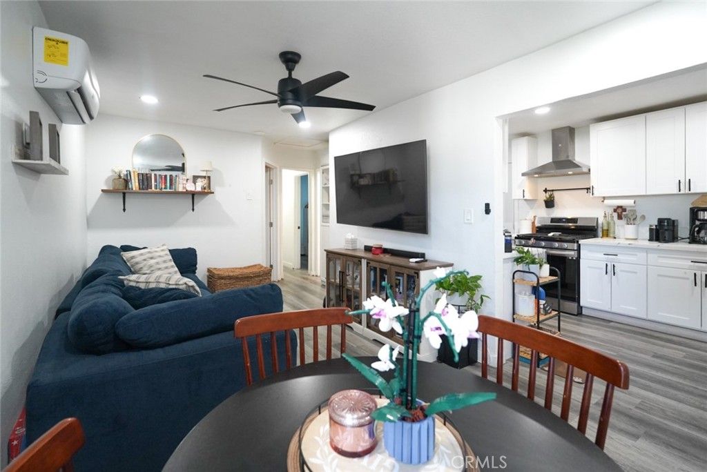 1434 W 153rd, Compton, CA 90220 — photo 5