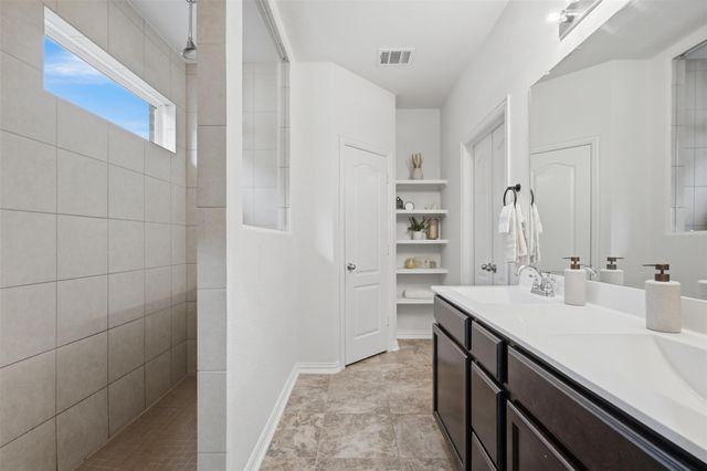 345 Vista Portola LOOP, Liberty Hill, TX 78642