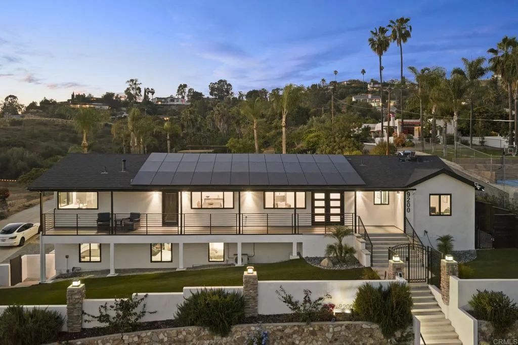 9200 Tropico Drive, La Mesa, CA 91941