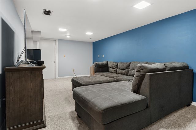 2252 Floyd Street, Wyoming, MI 49519