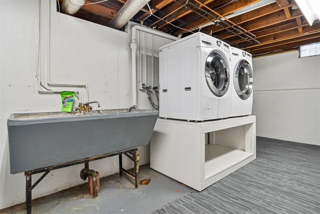 2252 Floyd Street, Wyoming, MI 49519