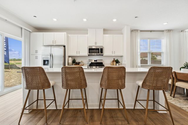 6219 205th Street N, Forest Lake, MN 55025