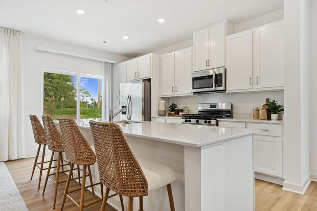 6219 205th Street N, Forest Lake, MN 55025