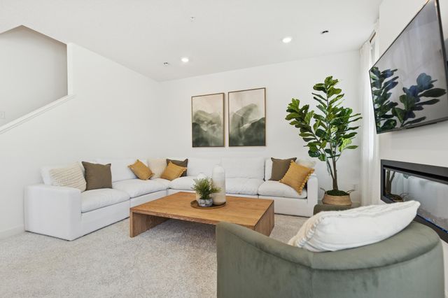 6219 205th Street N, Forest Lake, MN 55025