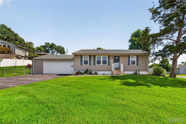 10304 Musick Avenue, St Louis, MO 63123