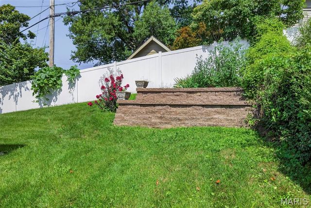 10304 Musick Avenue, St Louis, MO 63123