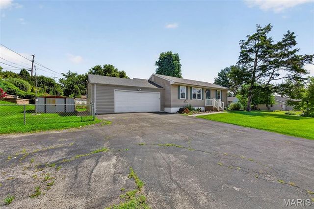 10304 Musick Avenue, St Louis, MO 63123