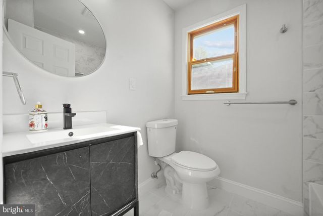 3502 SUMMIT DR, Temple Hills, MD 20748