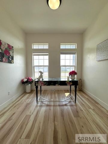 4391 E Arcadia Road, Idaho Falls, ID 83401