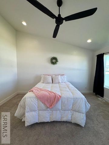 4391 E Arcadia Road, Idaho Falls, ID 83401