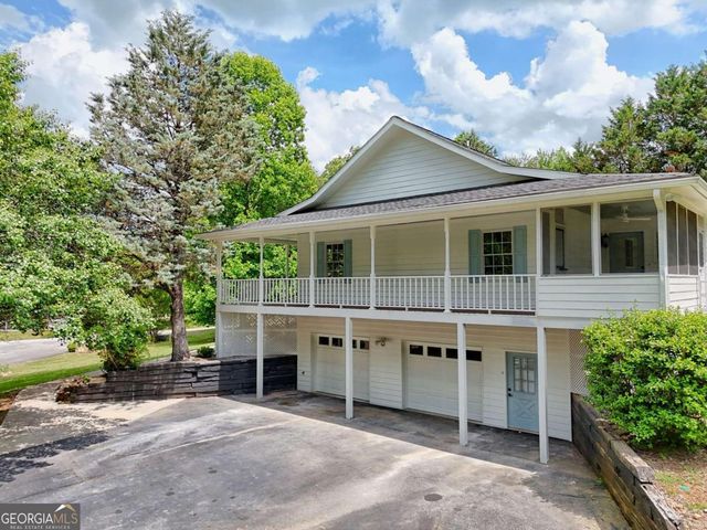 2421 Settlers Ridge, Hiawassee, GA 30546