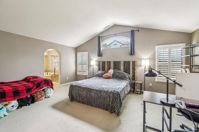 1444 Great Heron Dr, Santa Rosa, CA 95409