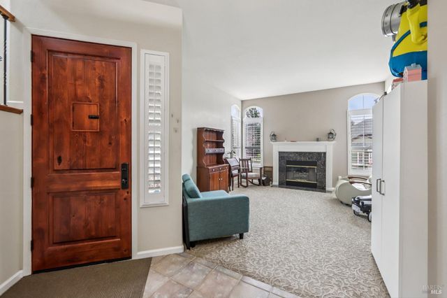 1444 Great Heron Dr, Santa Rosa, CA 95409