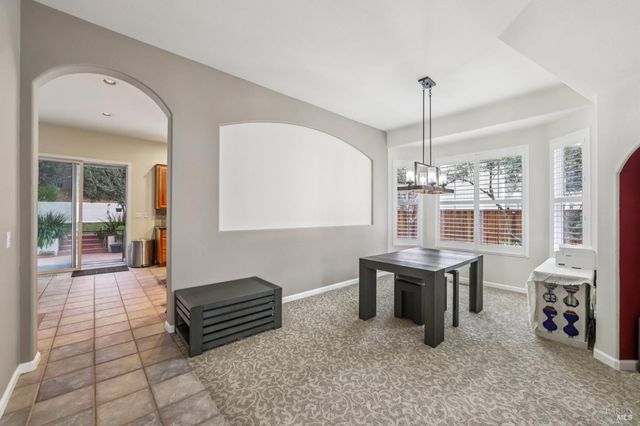 1444 Great Heron Dr, Santa Rosa, CA 95409