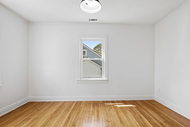 114 5th Ave, Columbia, TN 38401