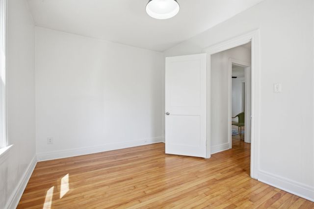 114 5th Ave, Columbia, TN 38401