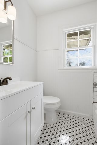 114 5th Ave, Columbia, TN 38401