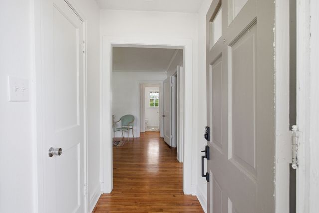 114 5th Ave, Columbia, TN 38401