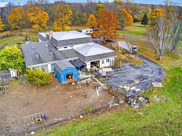 1855 North Union Street, Parma, NY 14559
