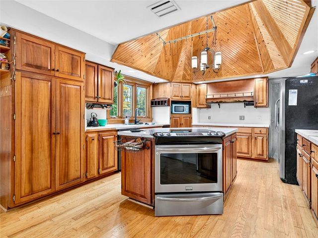 1855 North Union Street, Parma, NY 14559