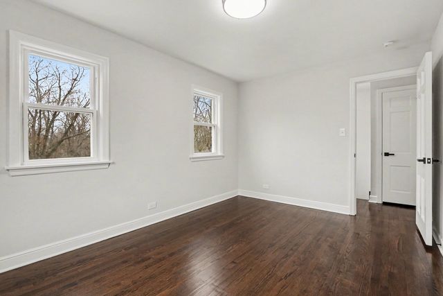 808 Sterling Avenue, Flossmoor, IL 60422