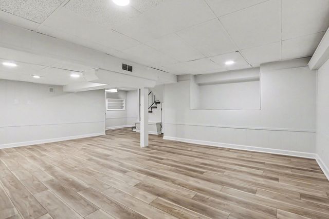 808 Sterling Avenue, Flossmoor, IL 60422