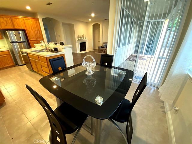 11704 Village Pond Way, Rancho Cordova, CA 95742