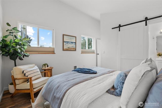 6876 Helena Street, Clinton, WA 98236