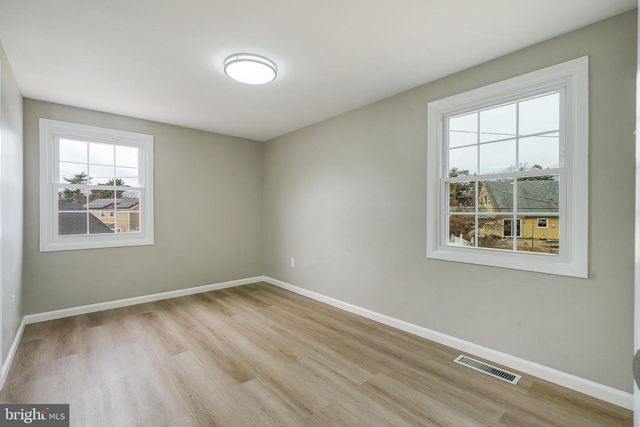 27 HARPER LN, Willingboro, NJ 08046