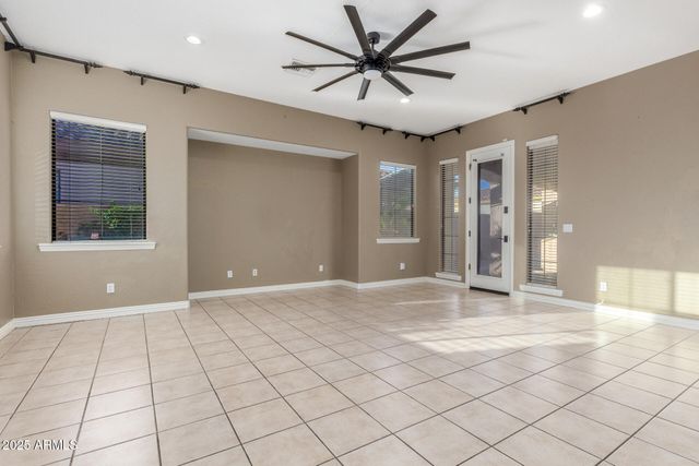 14380 W MONTE VISTA Road, Goodyear, AZ 85395