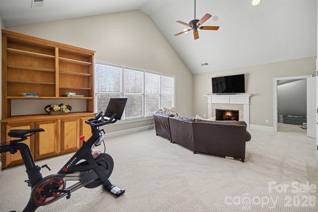 401 Wingfoot Drive, Waxhaw, NC 28173