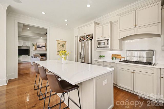 401 Wingfoot Drive, Waxhaw, NC 28173