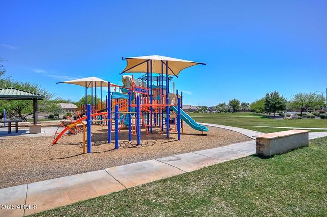 17732 W MANDALAY Lane, Surprise, AZ 85388