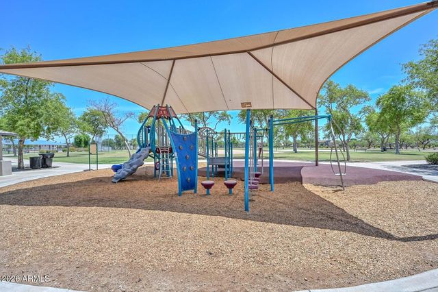 17732 W MANDALAY Lane, Surprise, AZ 85388