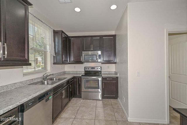 17732 W MANDALAY Lane, Surprise, AZ 85388